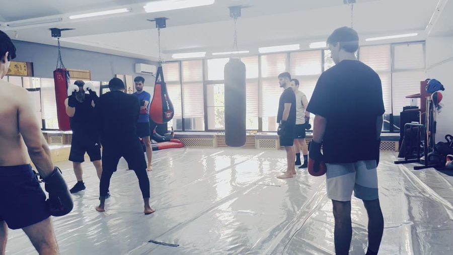 Sala Combat Lab în timpul unui antrenament